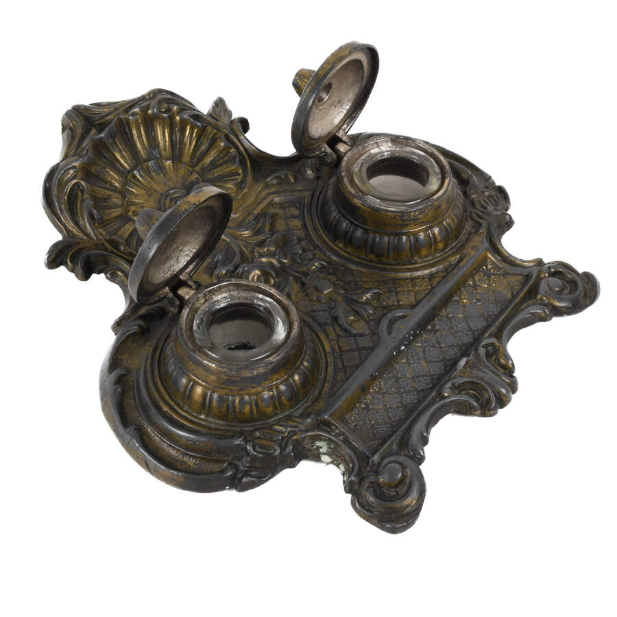 Antique Victorian 19th-Century Ornate Double Inkwell-5