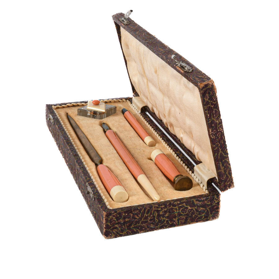Vintage Ink Set in Original Case-9