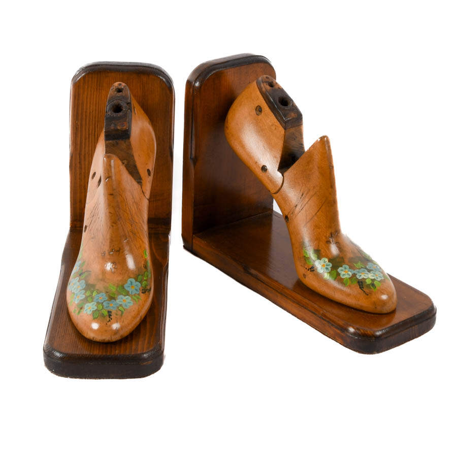 Signed K. Kamholtz Wooden Shoe Mold Bookends-1