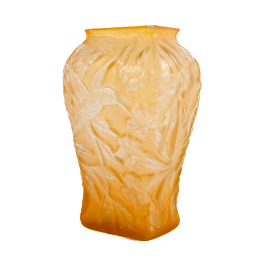 Consolidated Glass Co. Hummingbird Vase-2