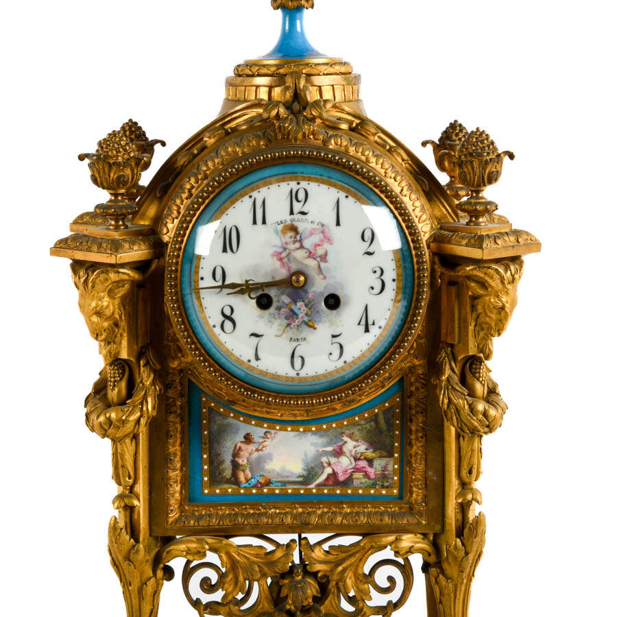 Enamel Urn Finial Clock-2