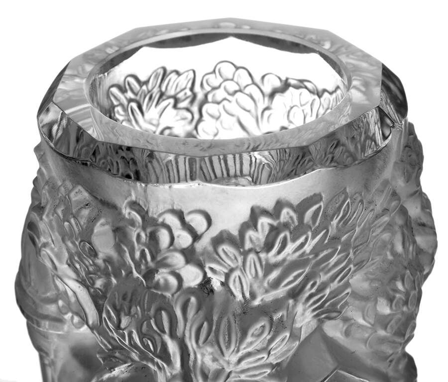 Raised Relief Glass Capitol Building Candle Holder-5