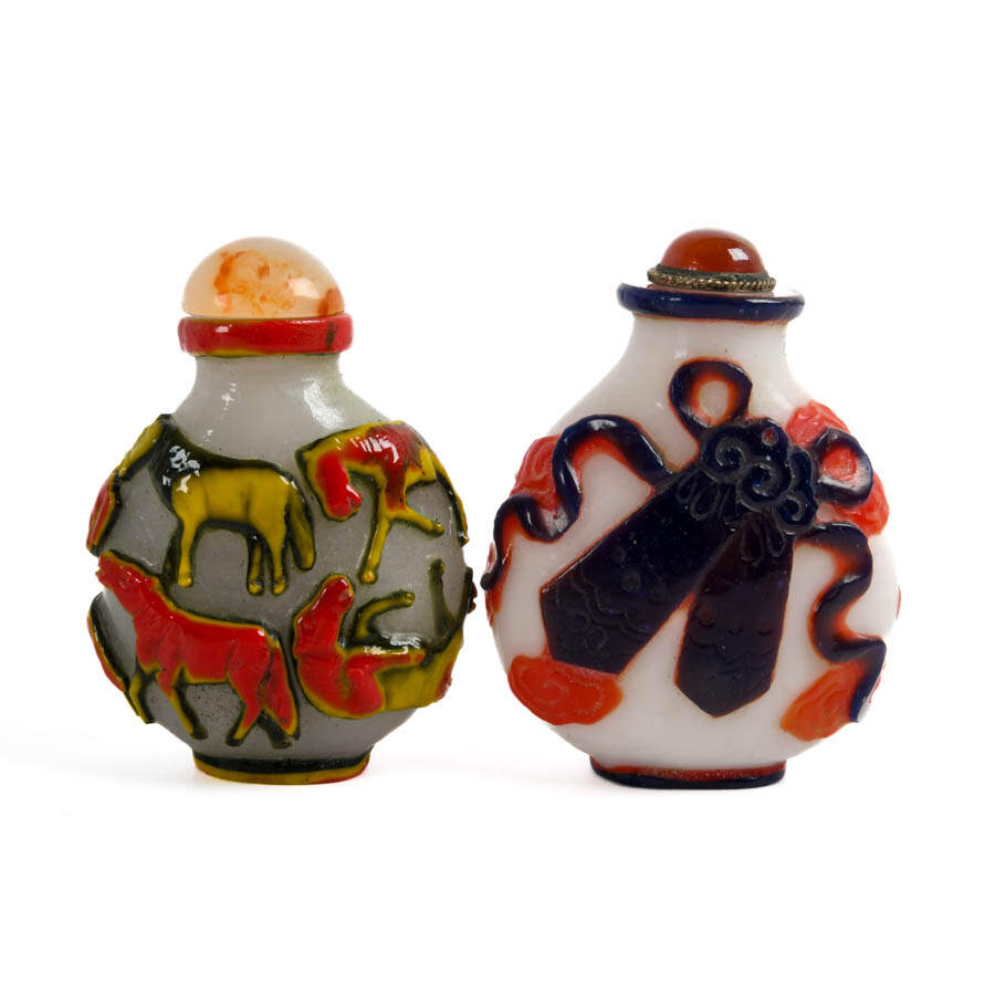 Grouping of Four Chinese Peking Glass Snuff Bottles-3