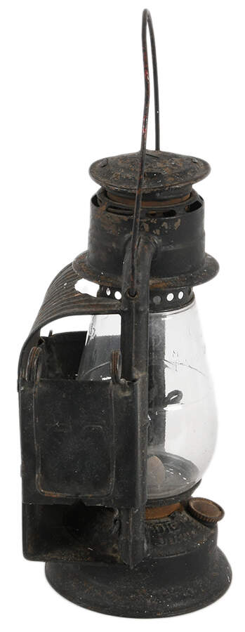 Antique 1923 Dietz Junior Gold Blast Wagon Lantern-3
