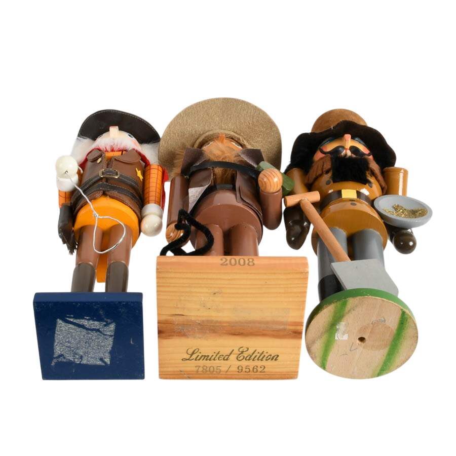 Trio of Wild West Nutcrackers-12