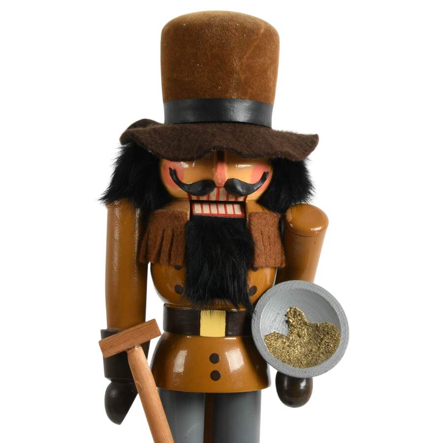 Trio of Wild West Nutcrackers-8