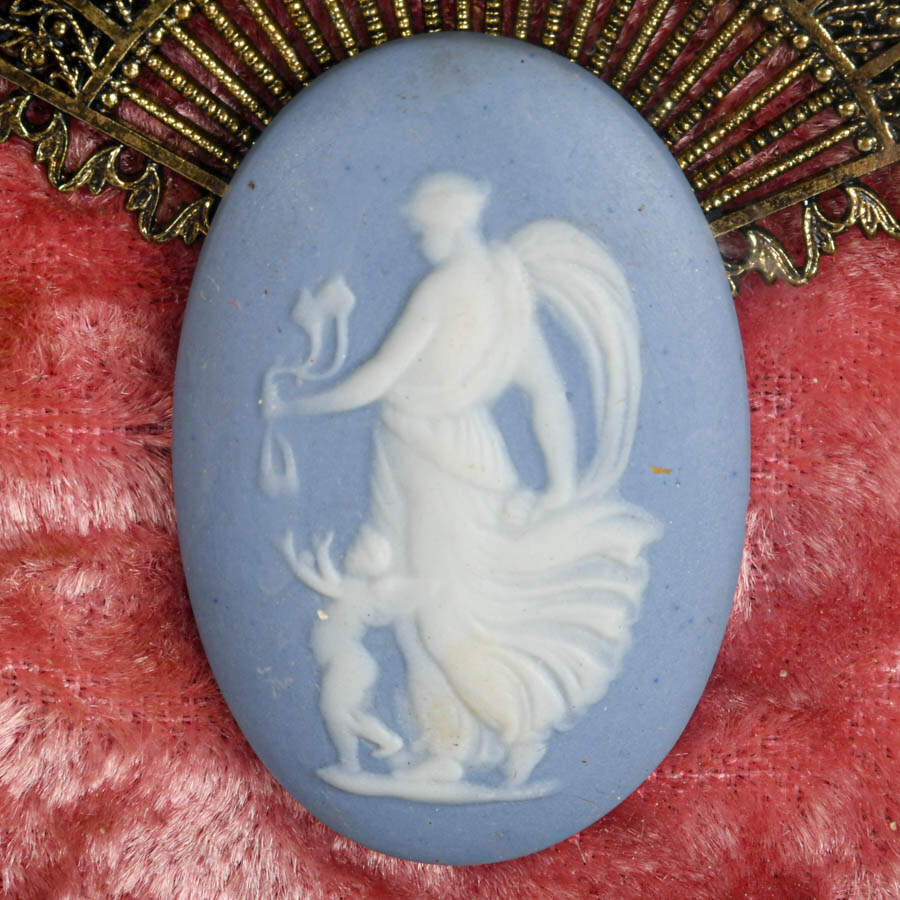 1950's Fragonard Fan Shadow Box with Bisque Cameo-4