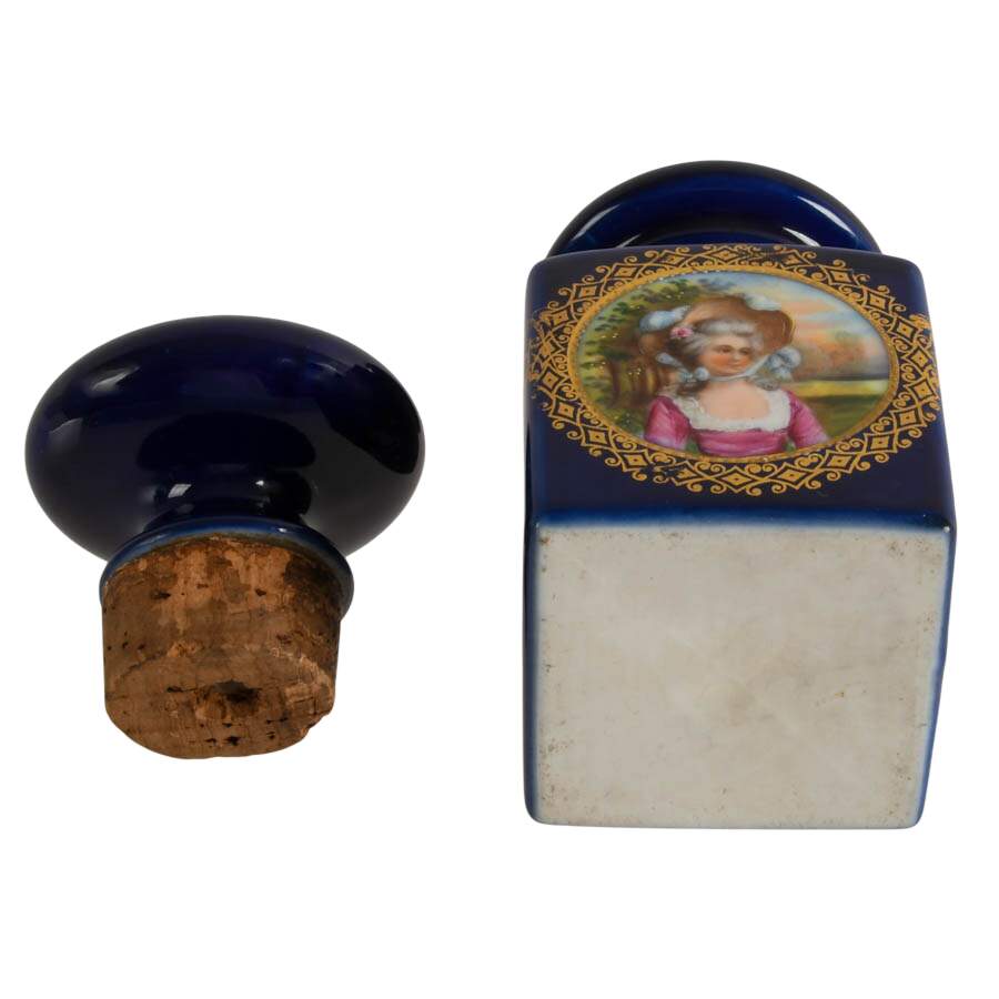 Sèvres-Style Cobalt Porcelain Portrait Tea Caddy-8