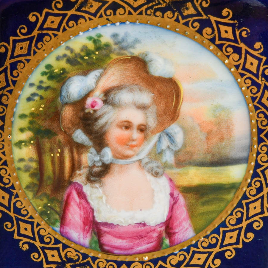 Sèvres-Style Cobalt Porcelain Portrait Tea Caddy-2