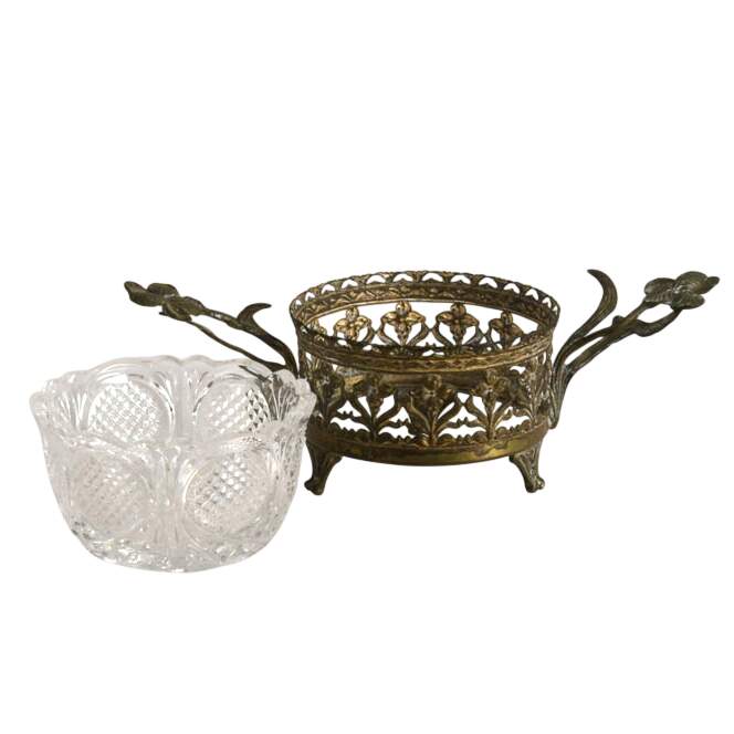 Pair of Art Nouveau Silverplate Serving Dishes with Cut Glass Inserts-6