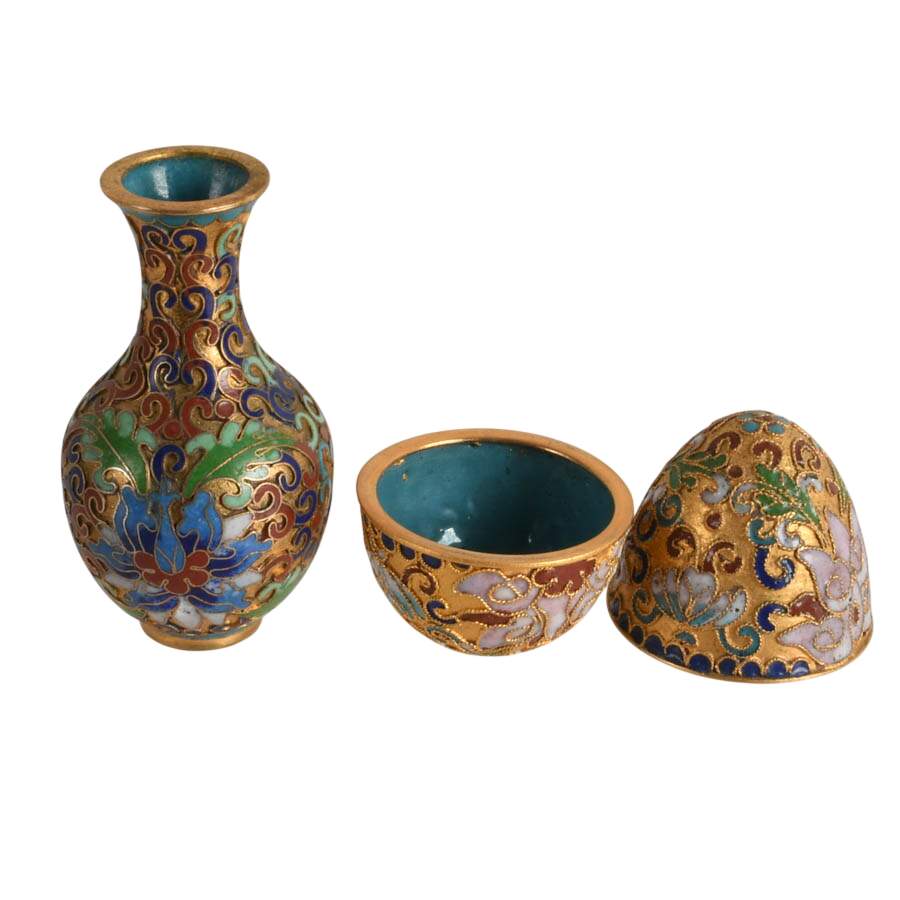 Enameled Quartet: A Four-Piece Cloisonné Collection-7