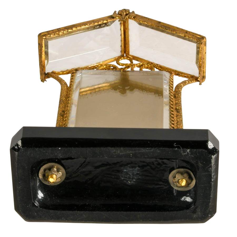 Vintage Gold Filigree and Faceted Glass Alter Card Frame-4
