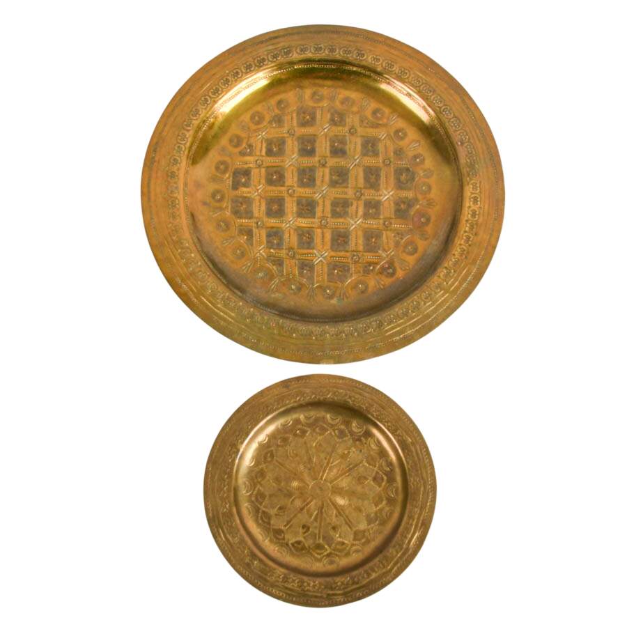 Set of Four Vintage Engraved Floral Starbust Motif Brass Wall Plates-5