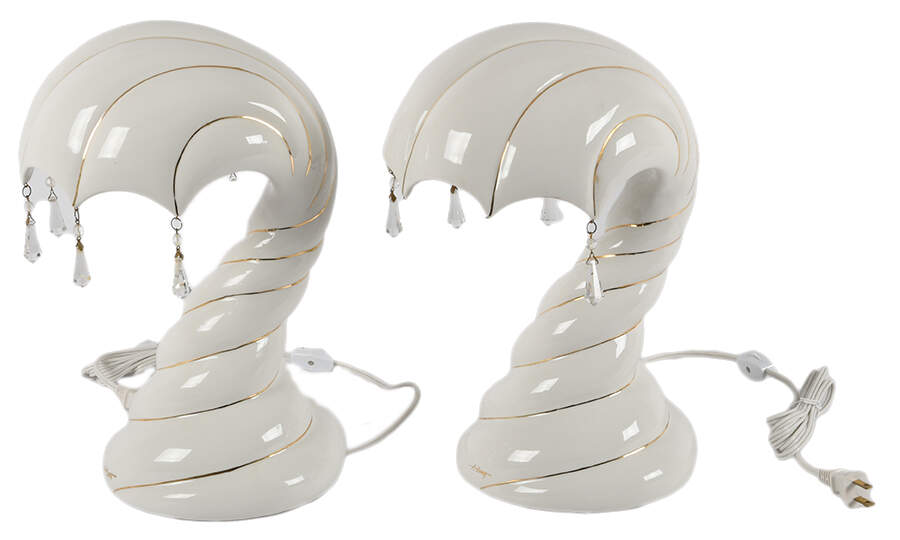 Pair of Signed Mid-Century Modern Ceramic Seashell Shaped Table Lamp-3