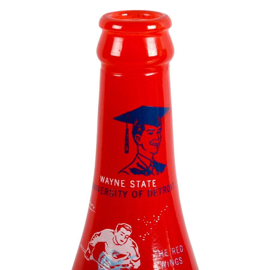 Set of Four NSDA Convention Commemorative Bottles 1962-1970-5