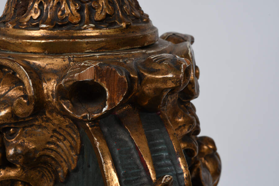 Magnificent Pedestal with Dragons and Gilt Wood-7