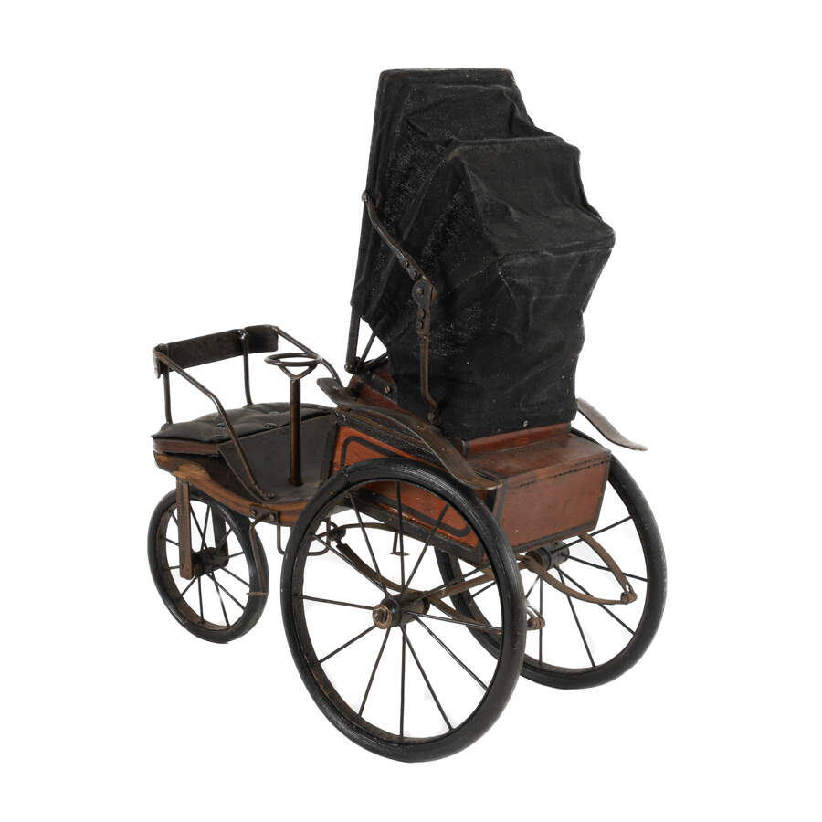 Antique-Style Wooden Model T Car Sculpture-2