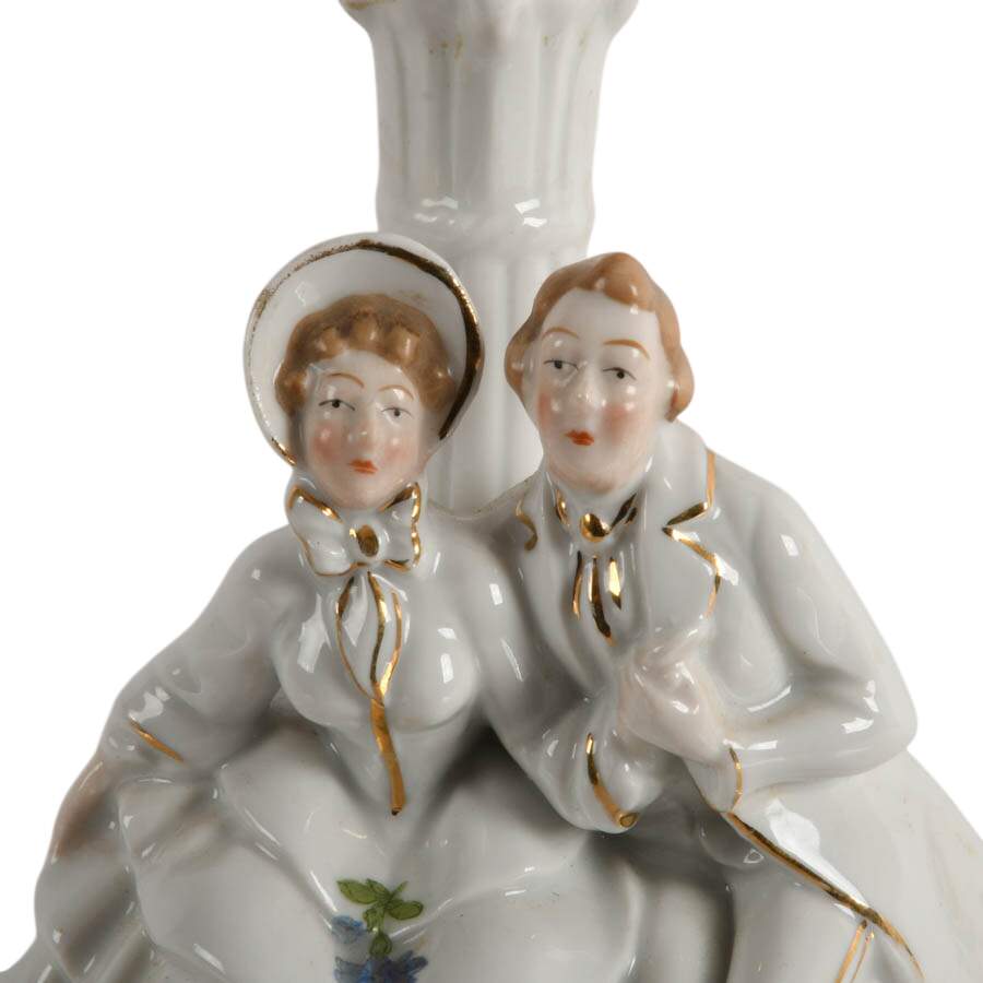 Mid-Century Courting Couple Bedside Lamp-4