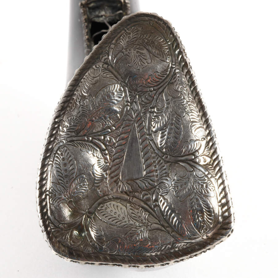 Silver Detailed Cow Horn with Thimble Point Cover-6