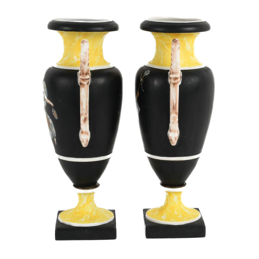 Antique Pair of 19th-Century Paris Porcelain Vases-4