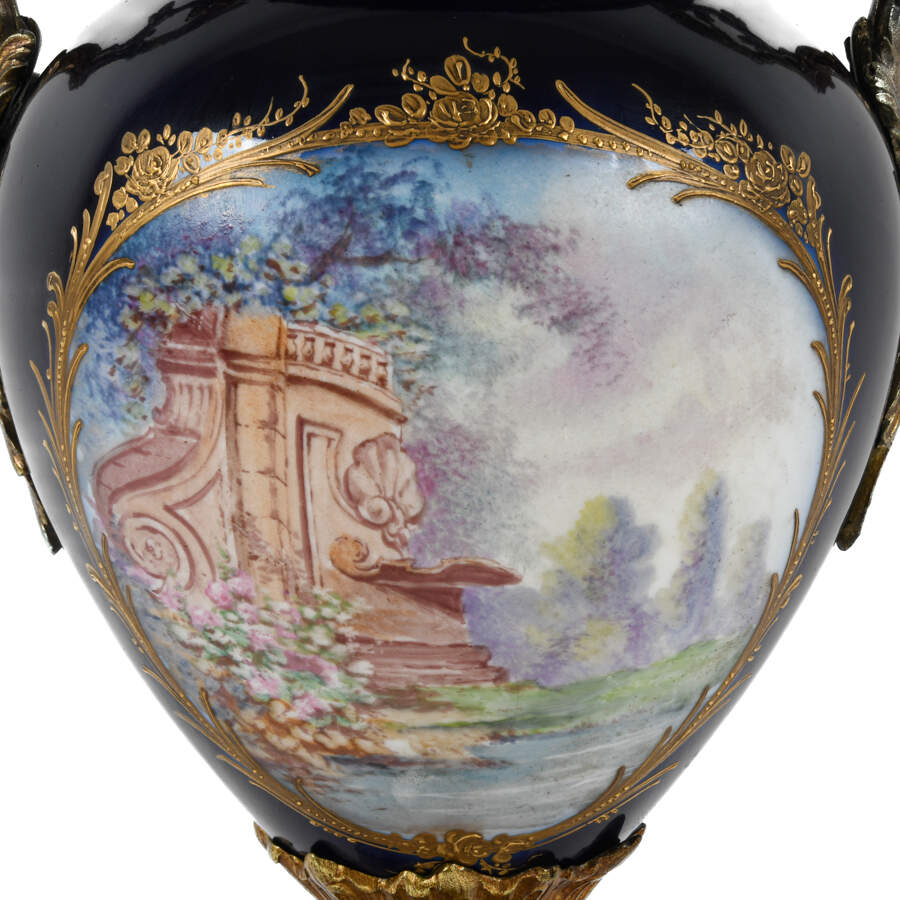 Antique Sèvres-Style Ormolu and Hand-Painted Lidded Urn-3