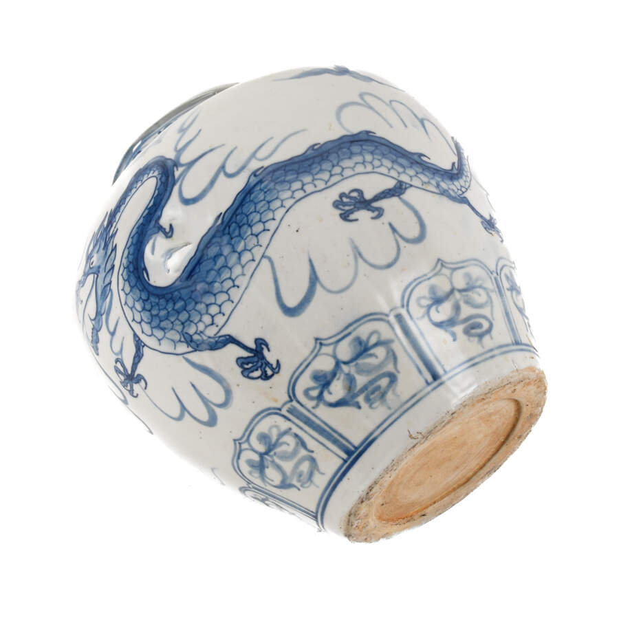 Vietnam Blue and White Vase with Dragon Design-7