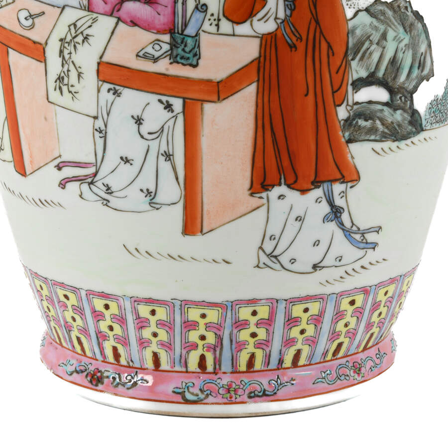 Chinese Famille Rose Vase-3