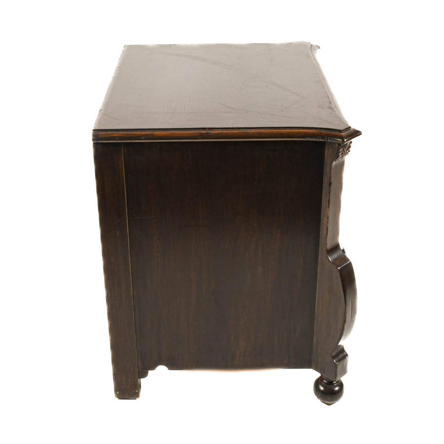 Ralph Lauren Bombe Three Drawer Nightstand-6