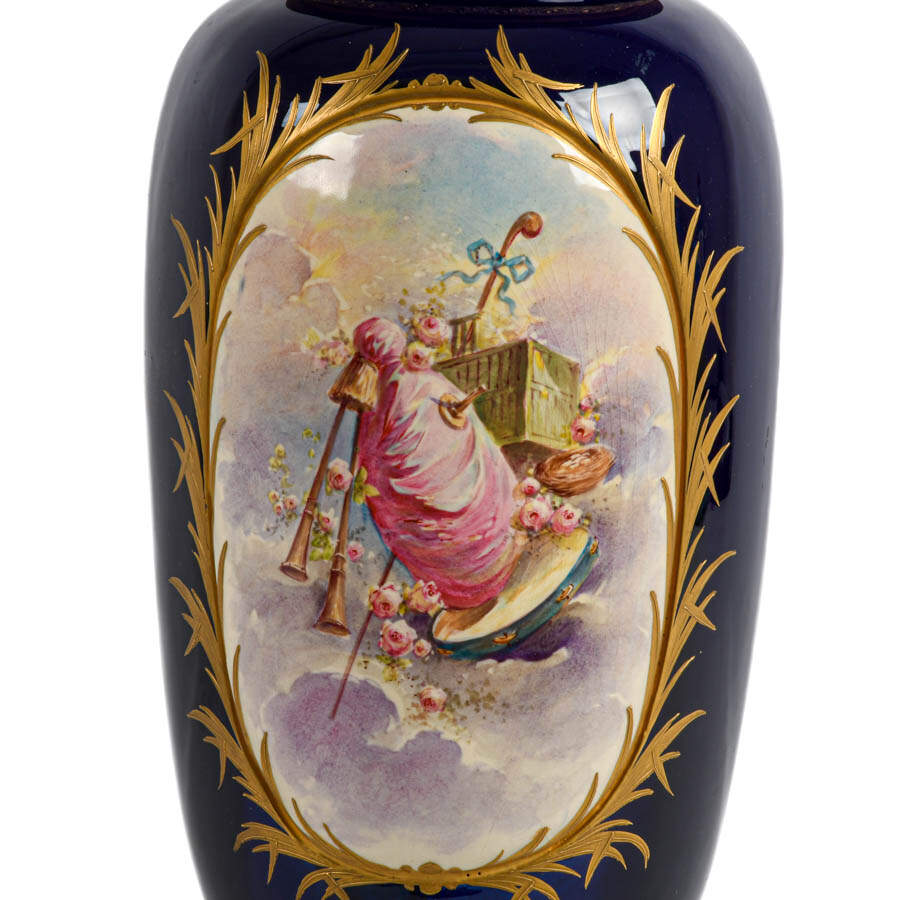 Antique Sèvres Gilt Ormolu and Hand-Painted Portrait Vase-6