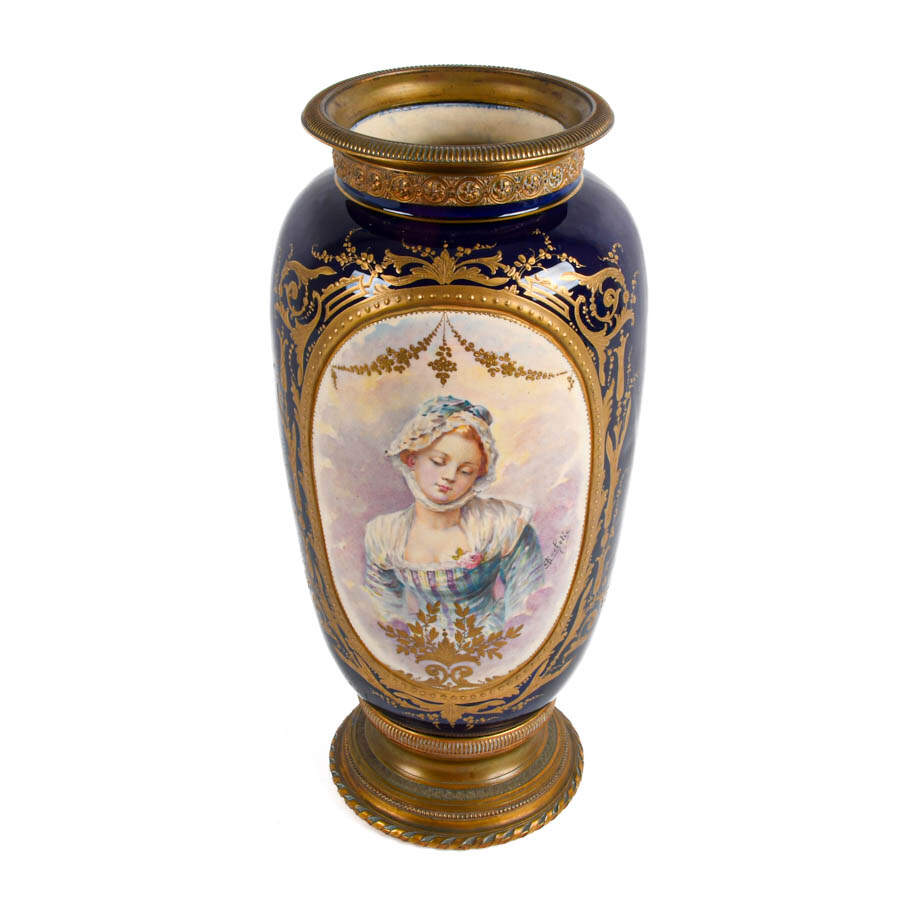Antique Sèvres Gilt Ormolu and Hand-Painted Portrait Vase-4