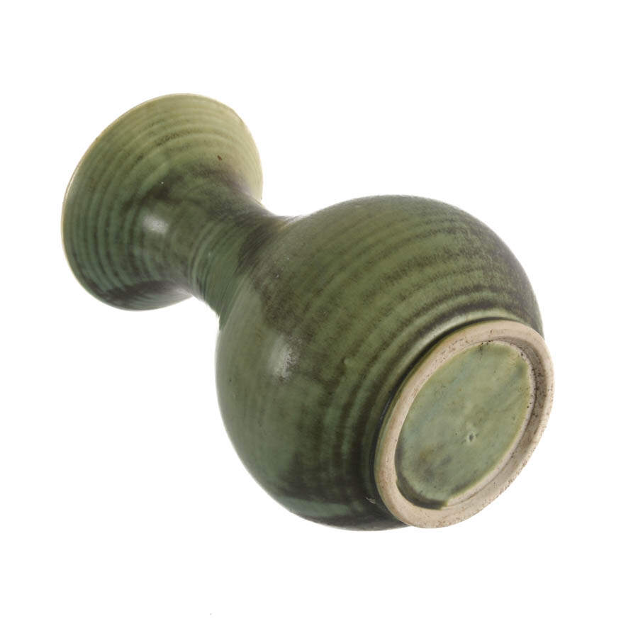 Art Pottery Vase with Raised Salamander Relief-7