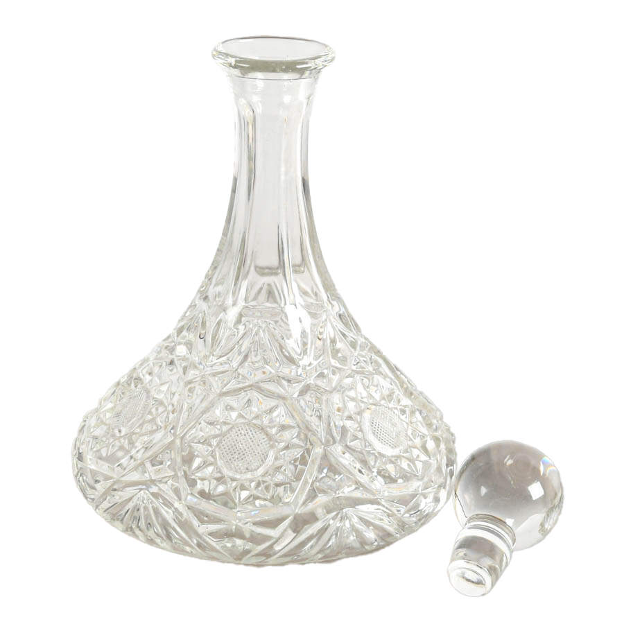 Premium Diamond-Etched Crystal Ship's Decanter-2