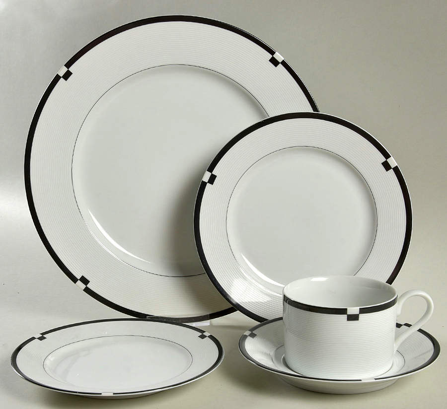 ※まっち※ ピアレス Midnight 5 Piece Place Setting by Mikasa | Replacements, Ltd.