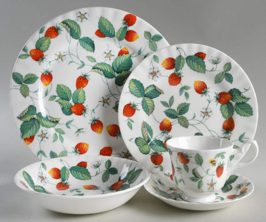 Alpine Strawberry 5 Piece Place Setting by Roy Kirkham