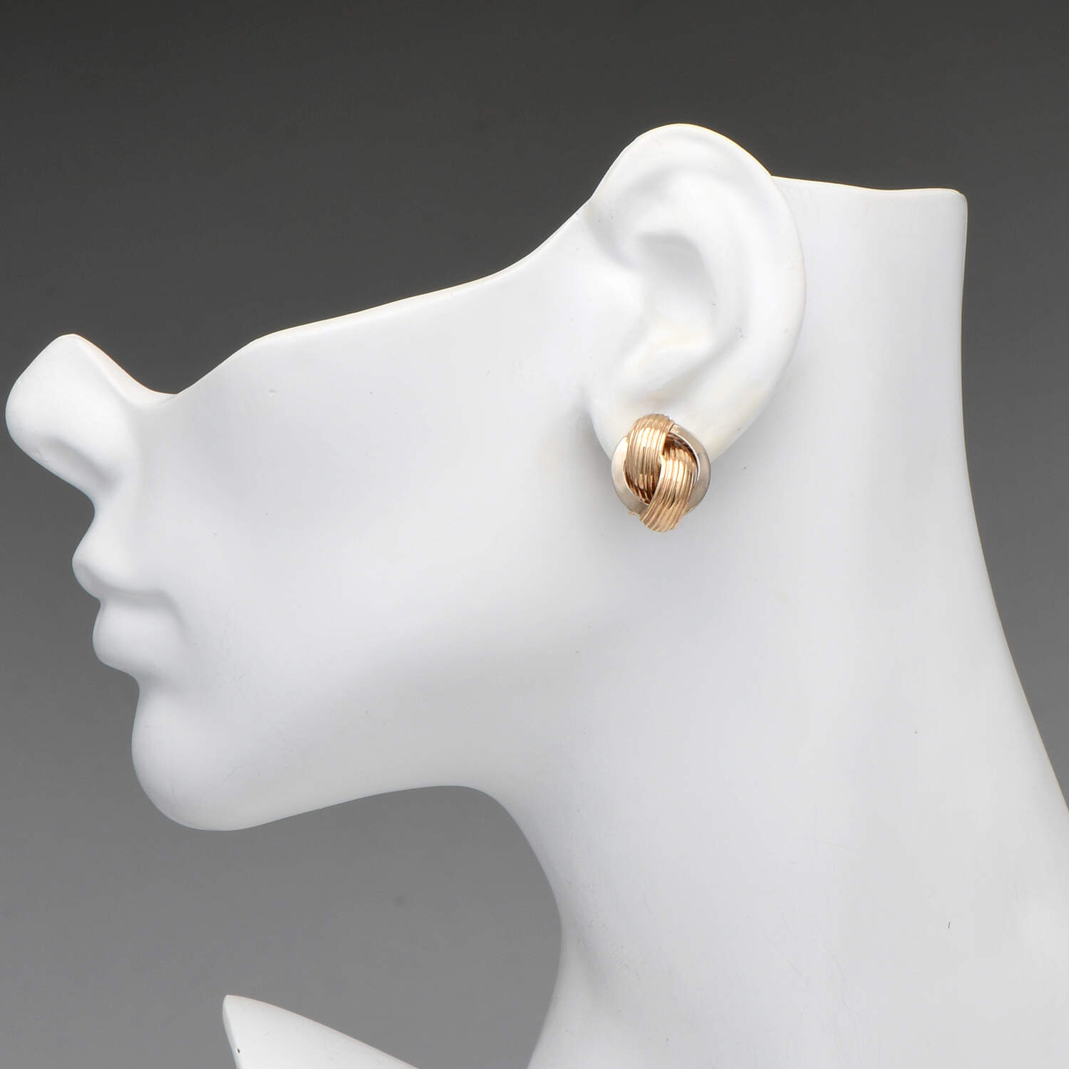 14KY Italian Ribbed & High Polished Earrings-3