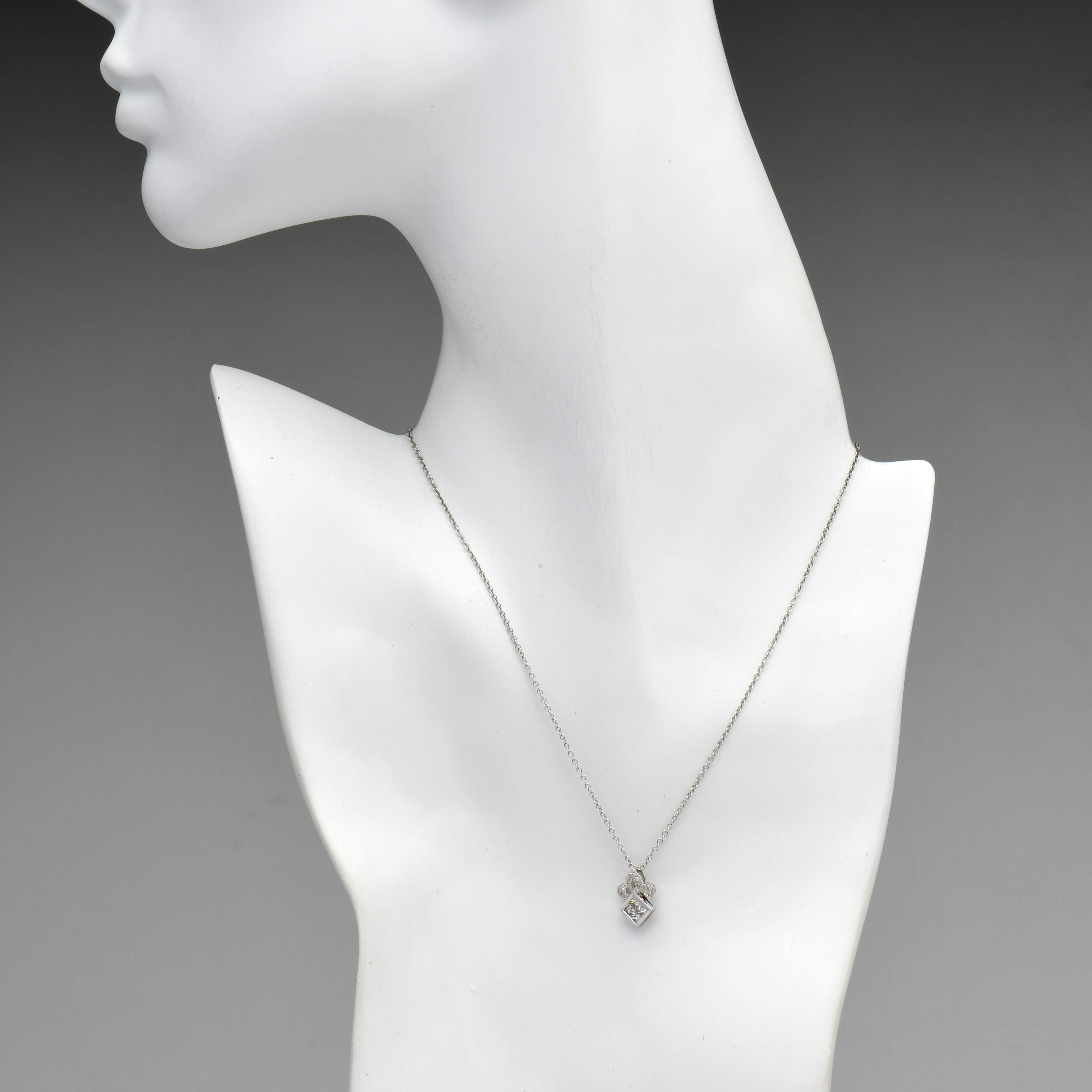 14/18KW Diamond(0.45) Necklace-4