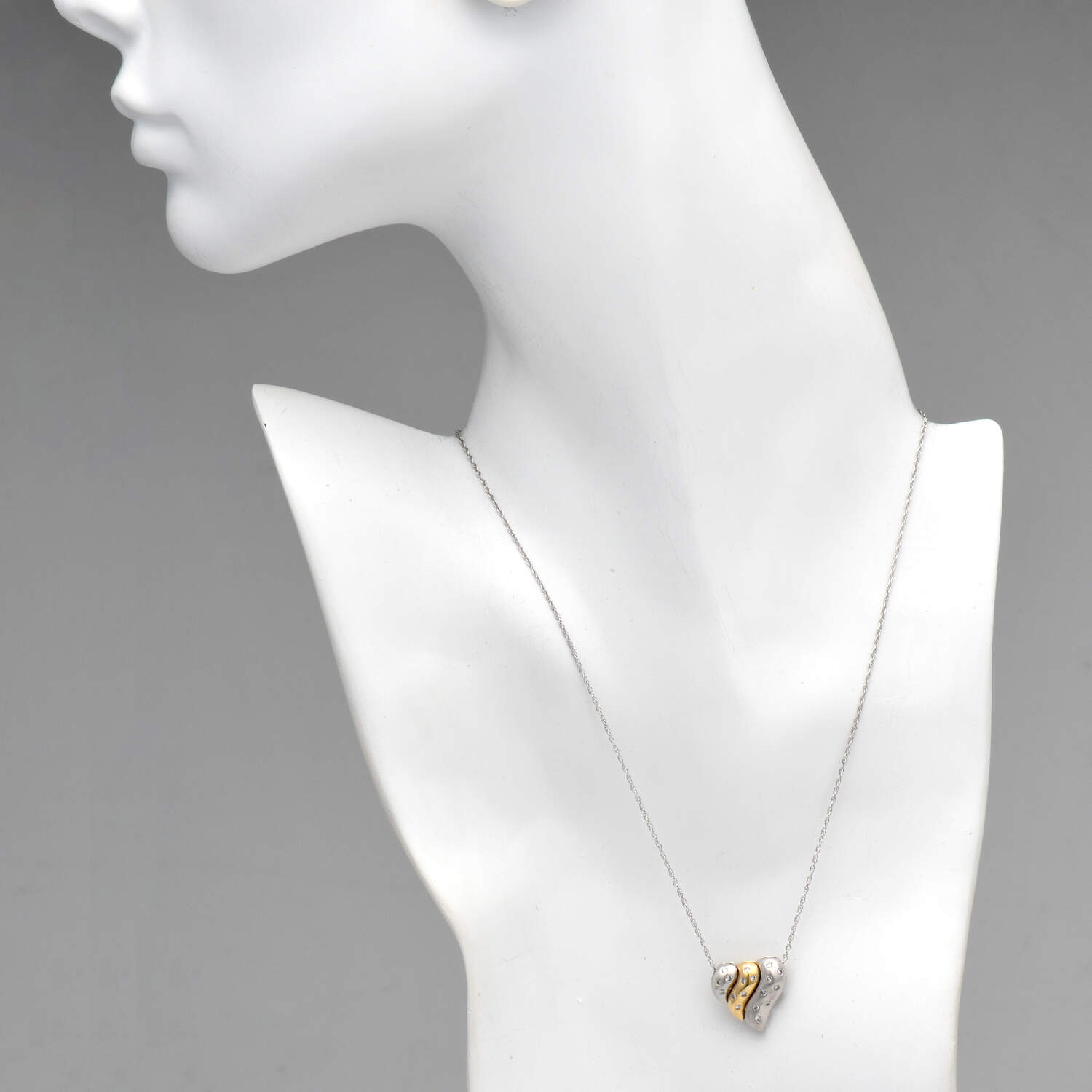 14KWY Two-Tone Diamond (0.25) Puffy Heart Necklace-4