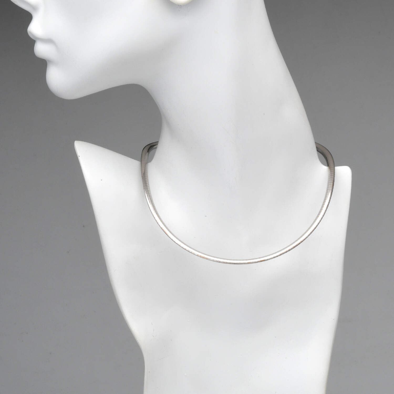 14KW Omega Domed Necklace-3