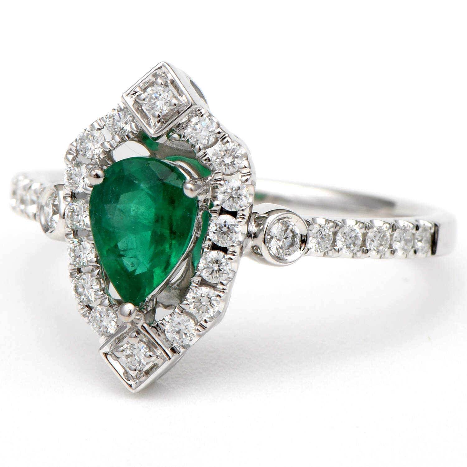 18KW Emerald(0.66) & Diamond(0.32) Halo Ring-1