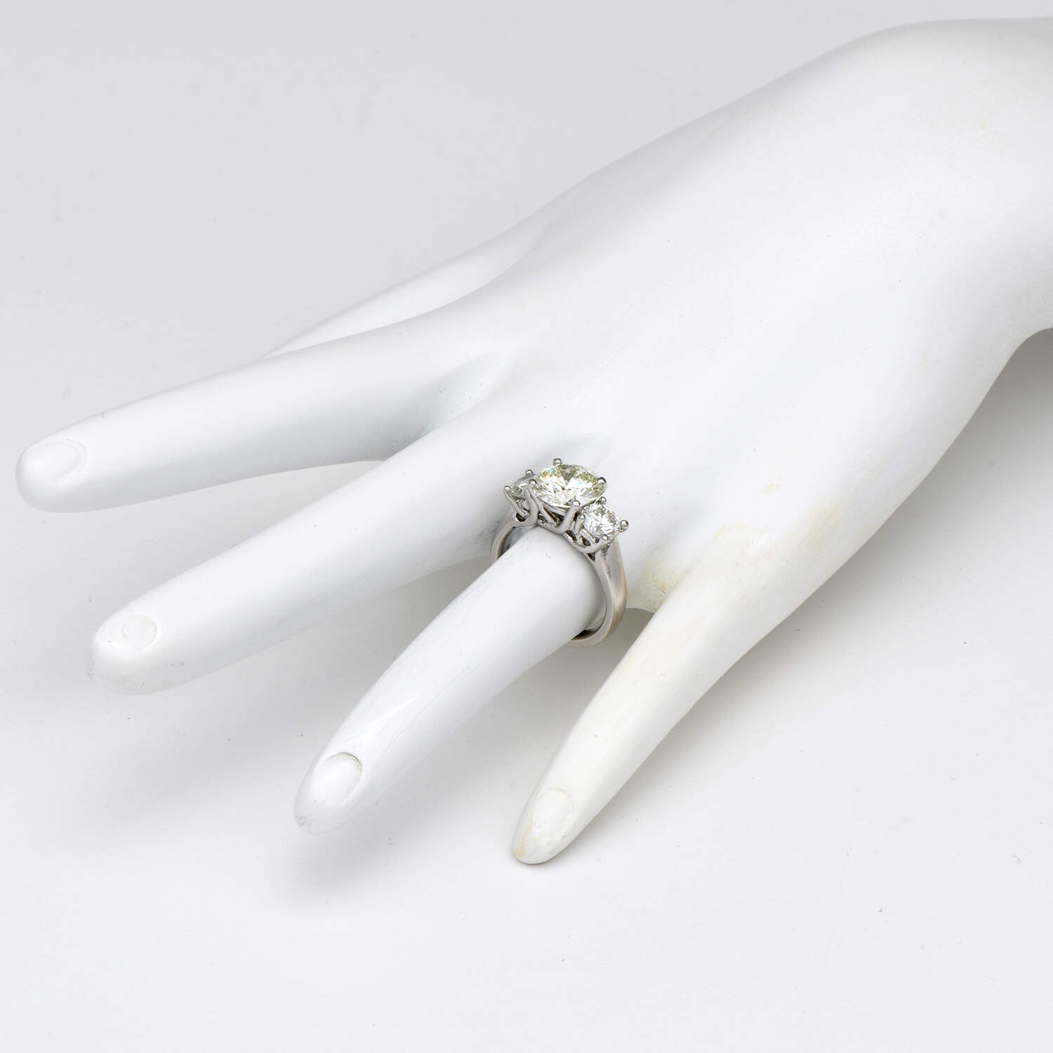 Platinum Three Stone Brilliant Diamond(3.26) Ring-6