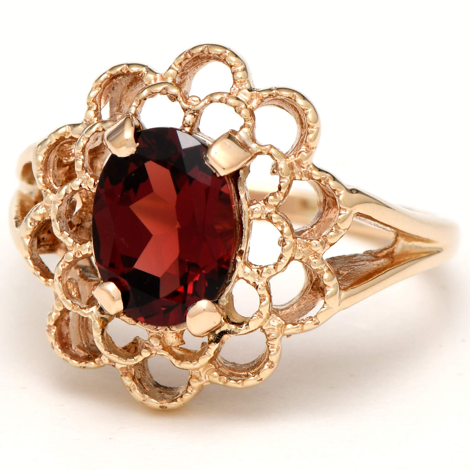 10KY Garnet(1.50) Floral Ring-1