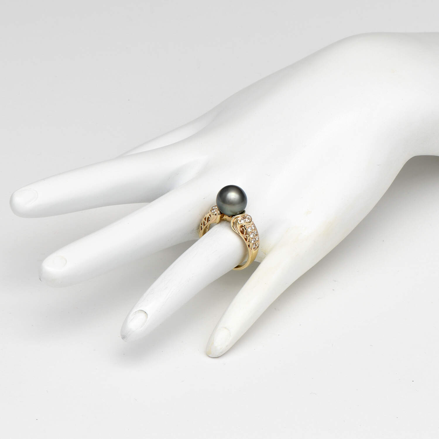 14KY Tahitian Pearl(9.65 mm) and Diamond(0.44) Ring-6