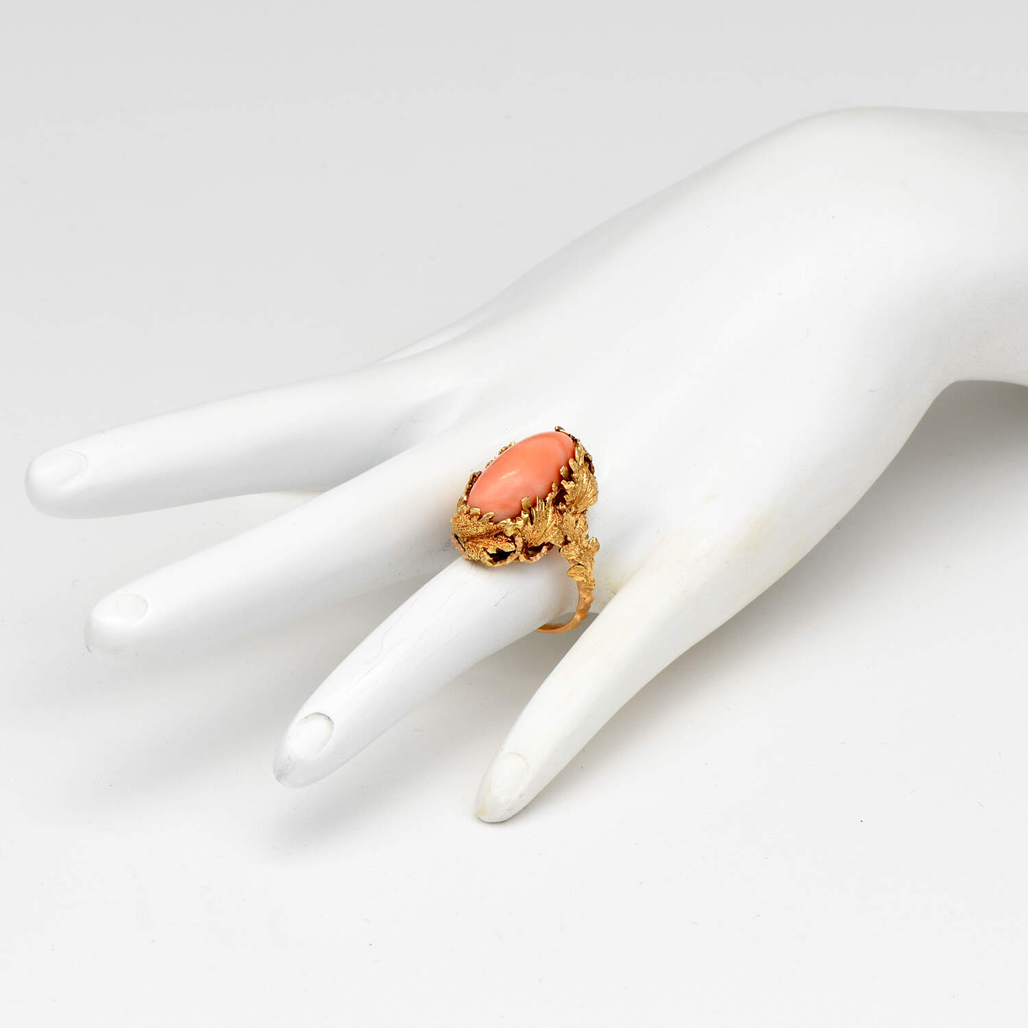 18KY Handcrafted Coral(6.60)  Ring-6