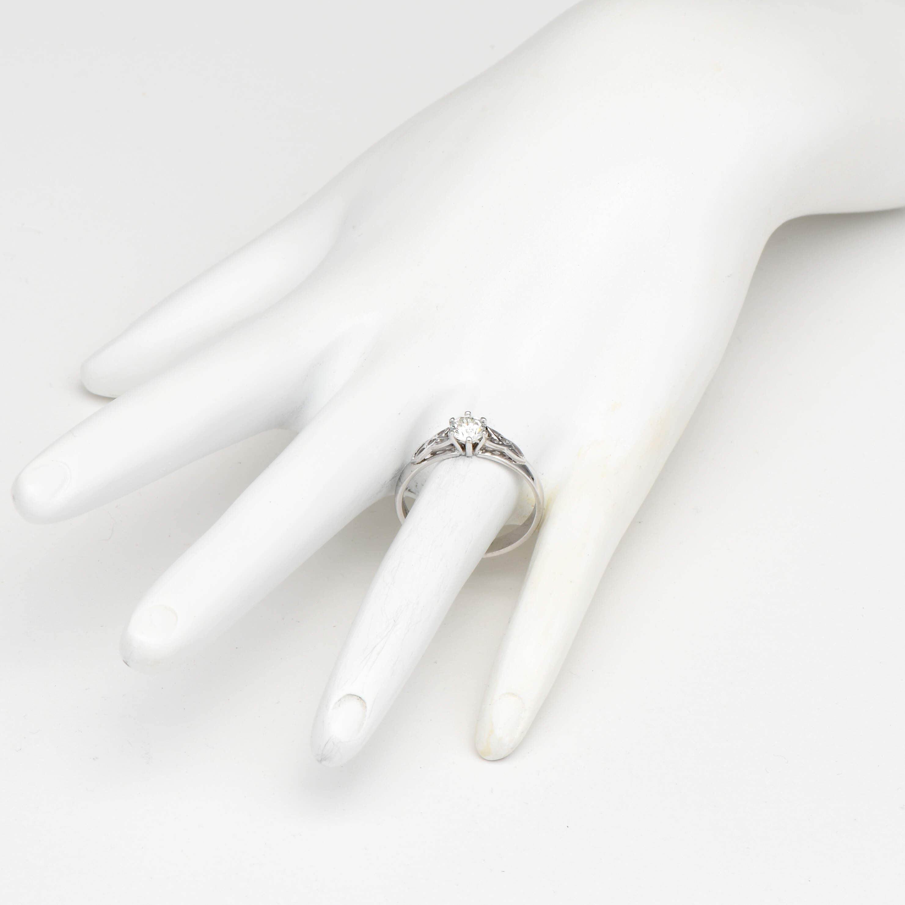 14KW Irish ShanOre Diamond (0.51) Celtic Trinity Ring-6