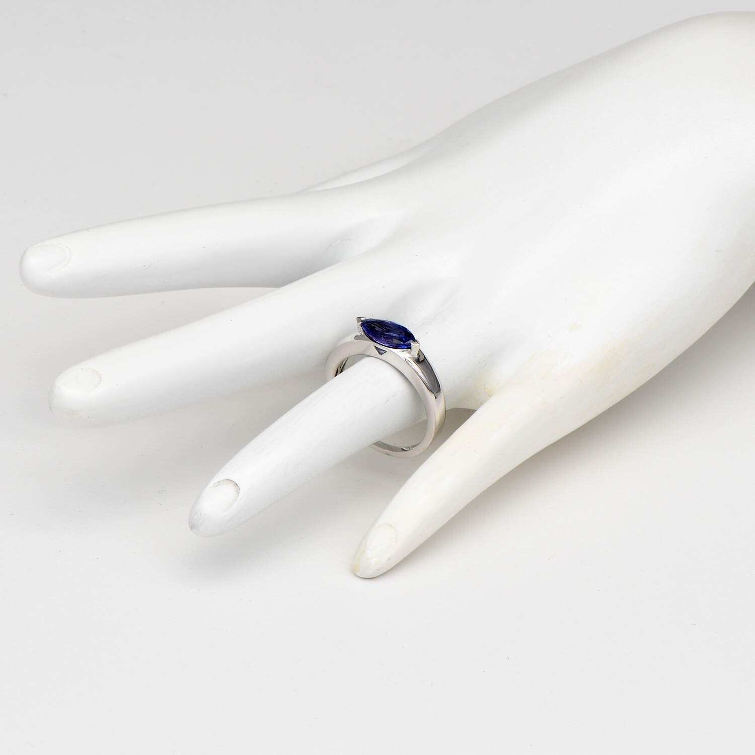 18KW Marquise Tanzanite (1.0) East-West Ring-6