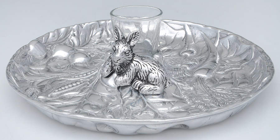 Arthur Court Bunnies (Aluminum Hollowware) Round Tidbit Tray w/Glass Insert