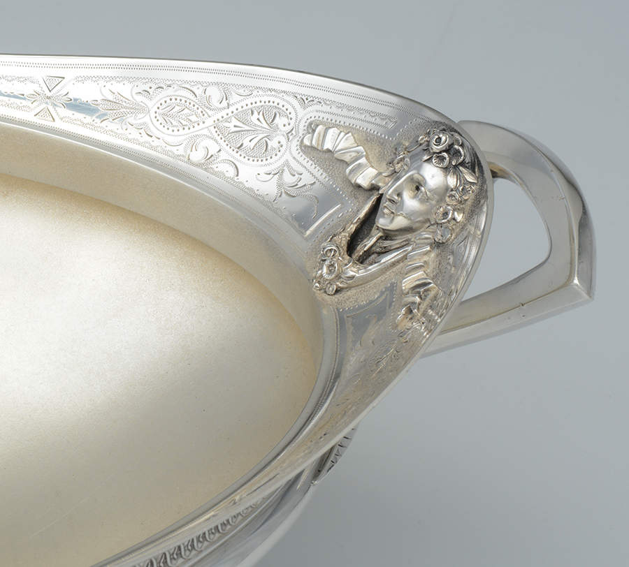 Medallion (Sterling, Coin, Hollowware) 14" Oval Handled Centerpiece Pedestal Base by Gorham Silver-3