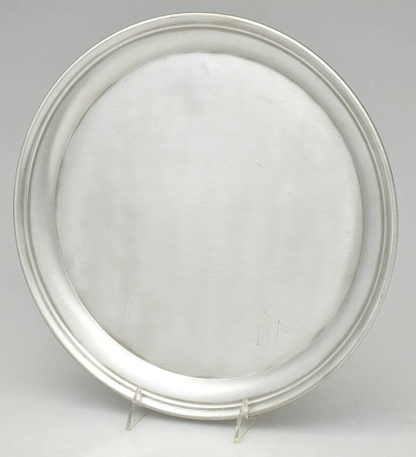 2061 (Pewter, Hollowware) 13" Round Tray by Preisner-1