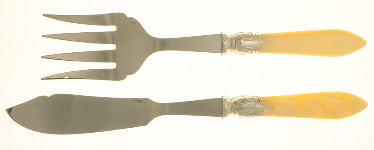 Sabre Baguette-Pearlized (Stainless) 2 Piece Large Solid Fish Serving Set