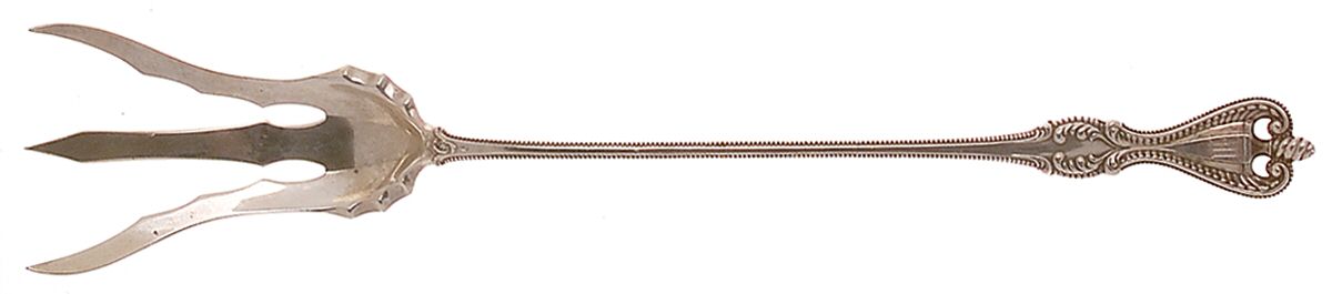 Towle Silver Old Colonial (Sterling,1895, No Monograms) Large Lettuce Serving Fork